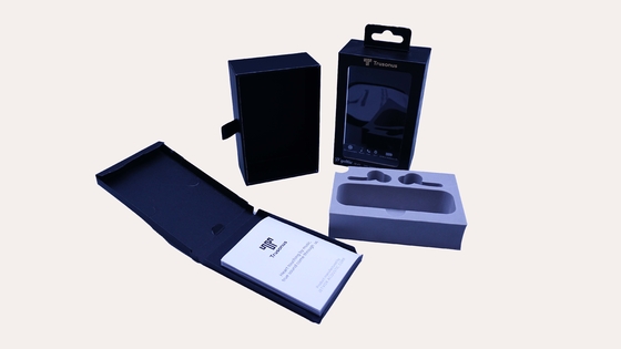Matt Lamination Electronics Packaging Boxes Greyboard laminate C2S ,  PET window and white EVA inner tray with manuals